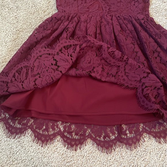 ❤️  Tobi lace Dress size Small - Picture 8 of 10